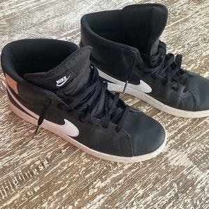 Nike men’s court high top sneakers, size 10